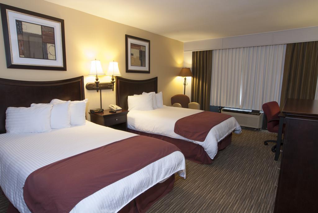 Days Inn By Wyndham Pittsburg Ks Εξωτερικό φωτογραφία