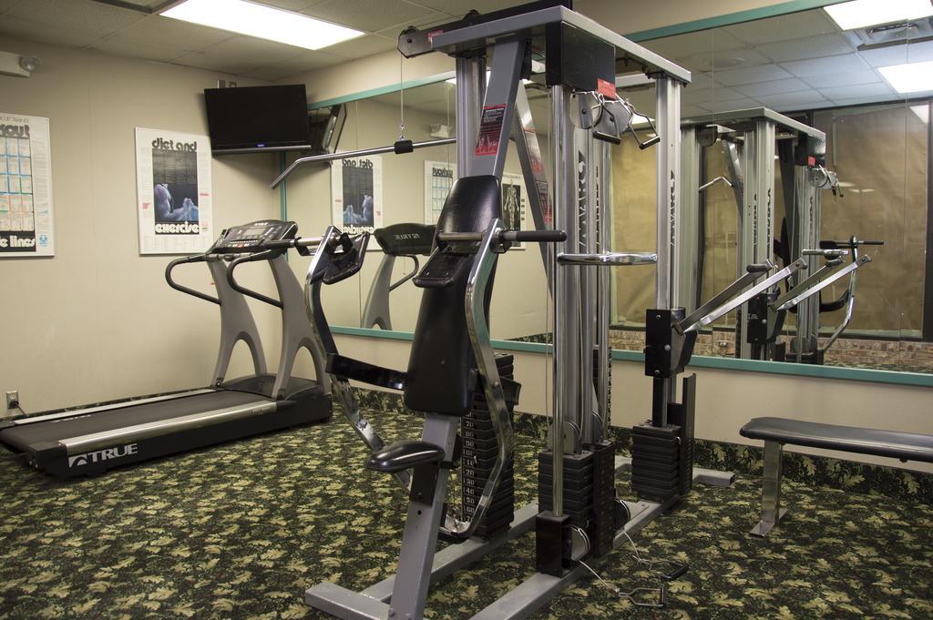 Days Inn By Wyndham Pittsburg Ks Εξωτερικό φωτογραφία